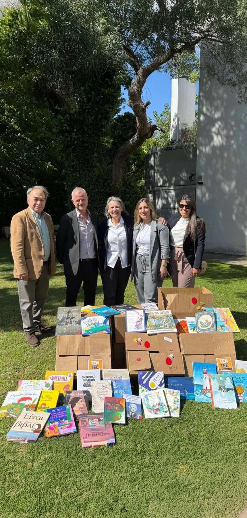 Στηρίζοντας τη δράση του Library4all